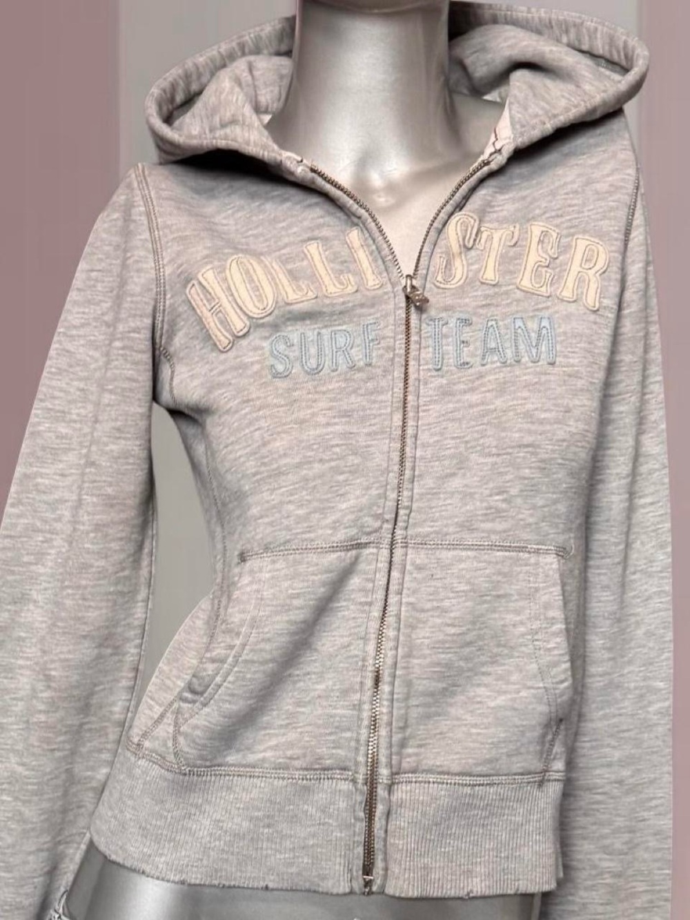 Hollister Vintage Y2K Grey/Blue Zip-Up Hoodie